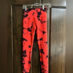 Lululemon leggings, Wunder Train, high-rise, 25’